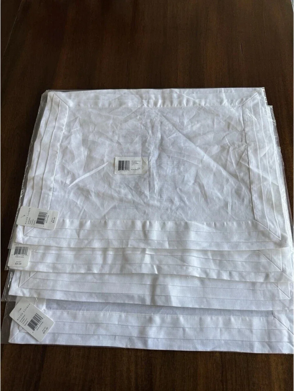 Set Of 4 Ralph Lauren White Tuxedo Pleat Placemats 100% Linen